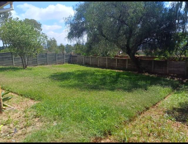 3 bed property to rent in LUIPAARDSVLEI